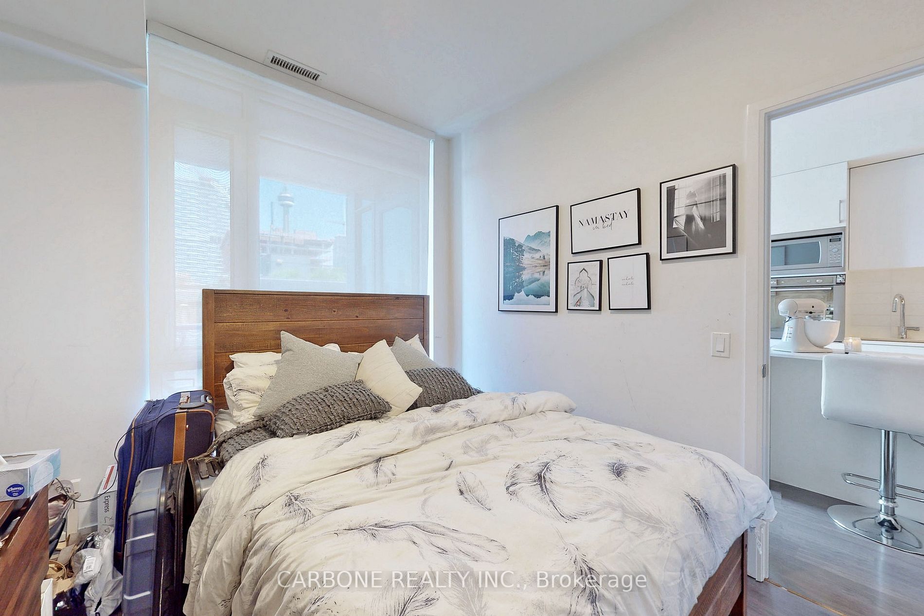 576 Front St W, #1017
