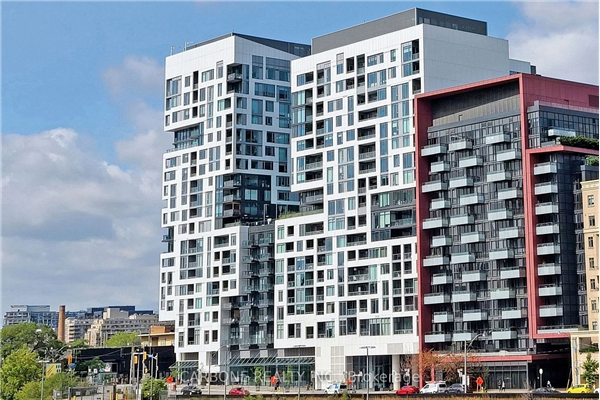 576 Front St W, Toronto