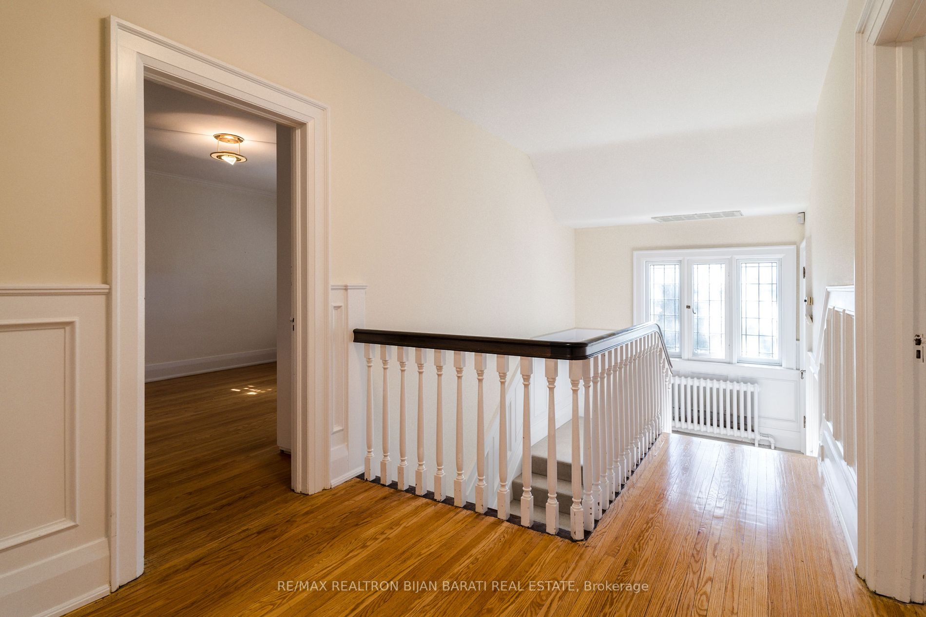 62 Elderwood Dr