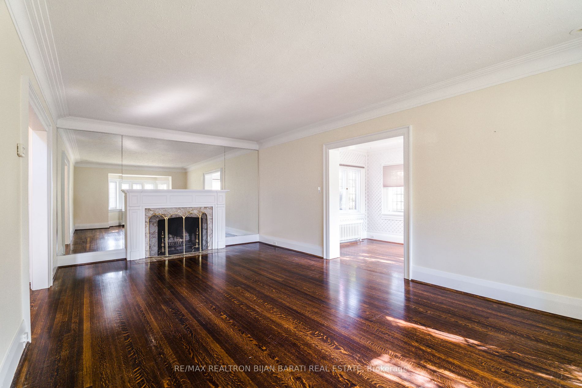 62 Elderwood Dr