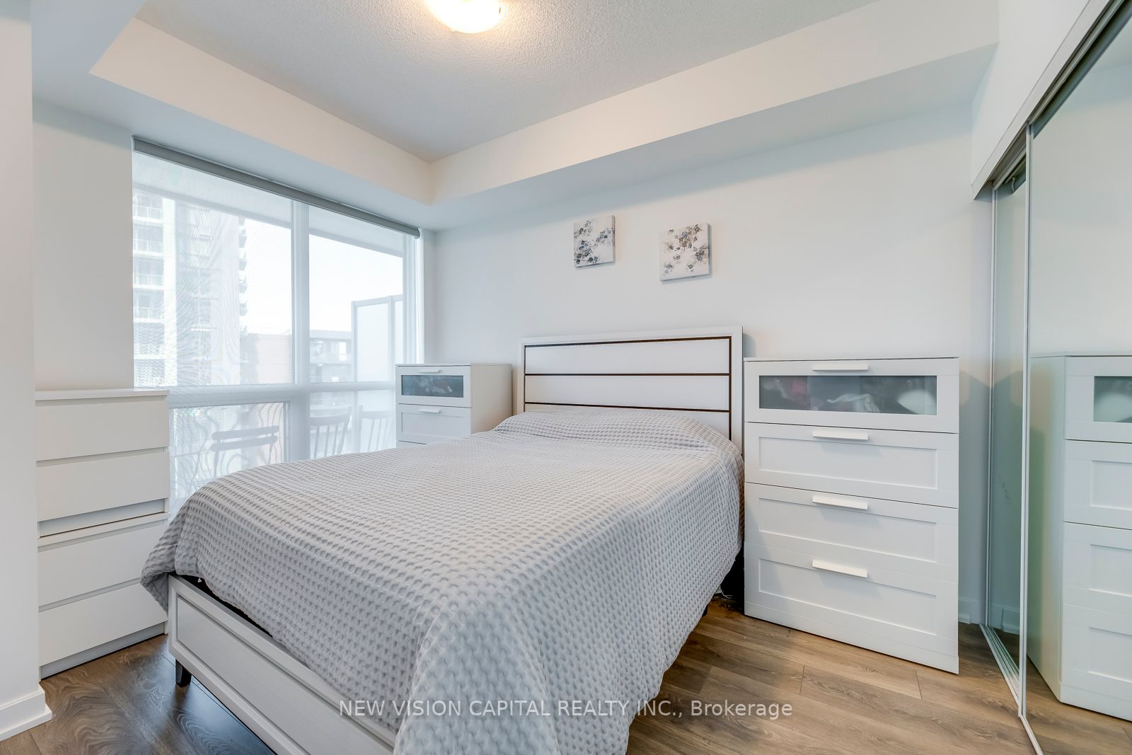 32 Forest Manor Rd, #611