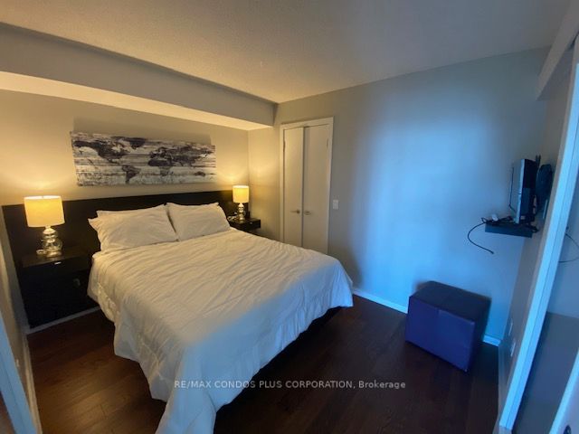 Listing C6726180 - Large Photo # 12