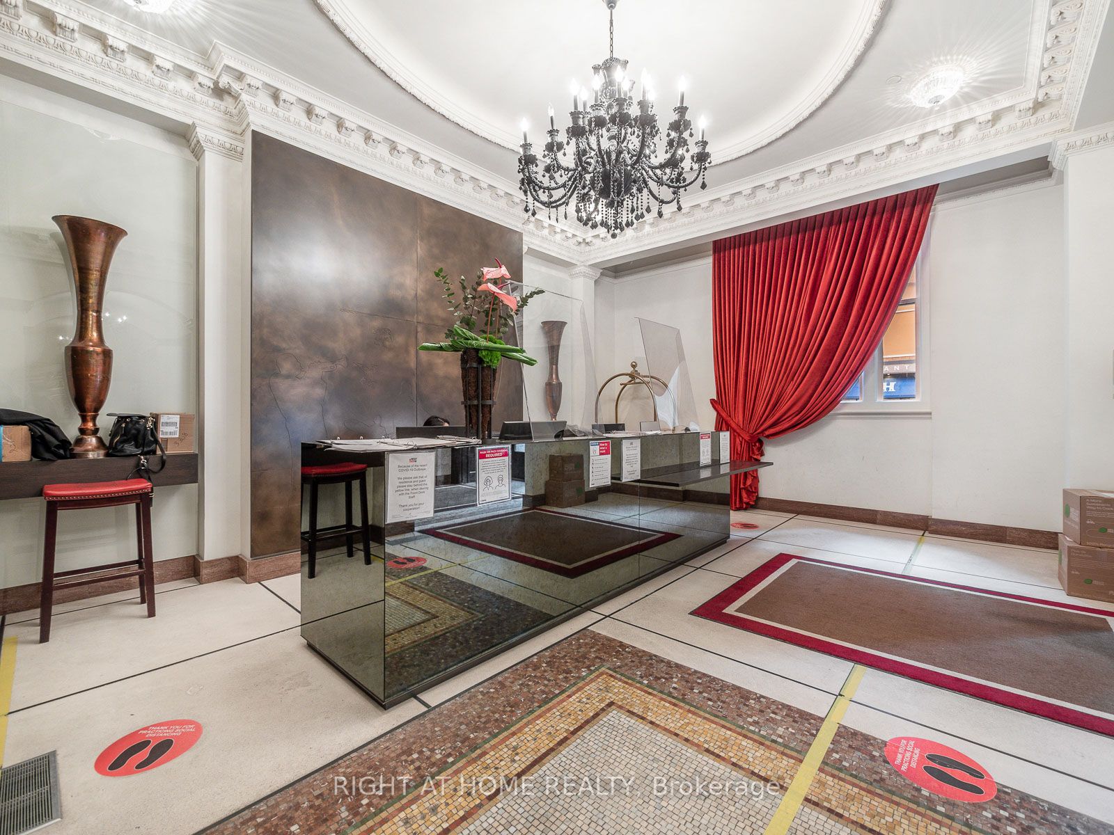 197 Yonge St, #5607