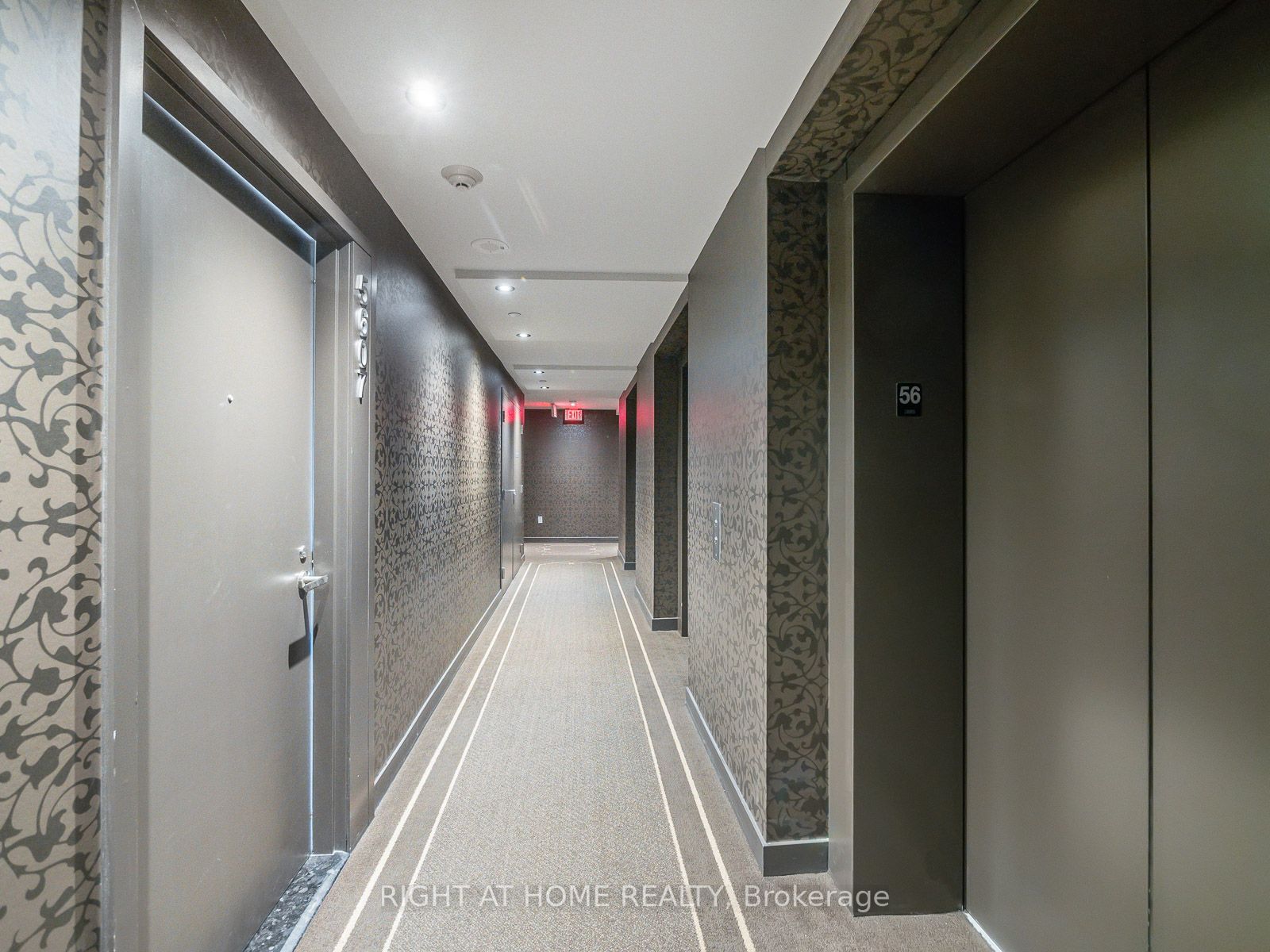 197 Yonge St, #5607