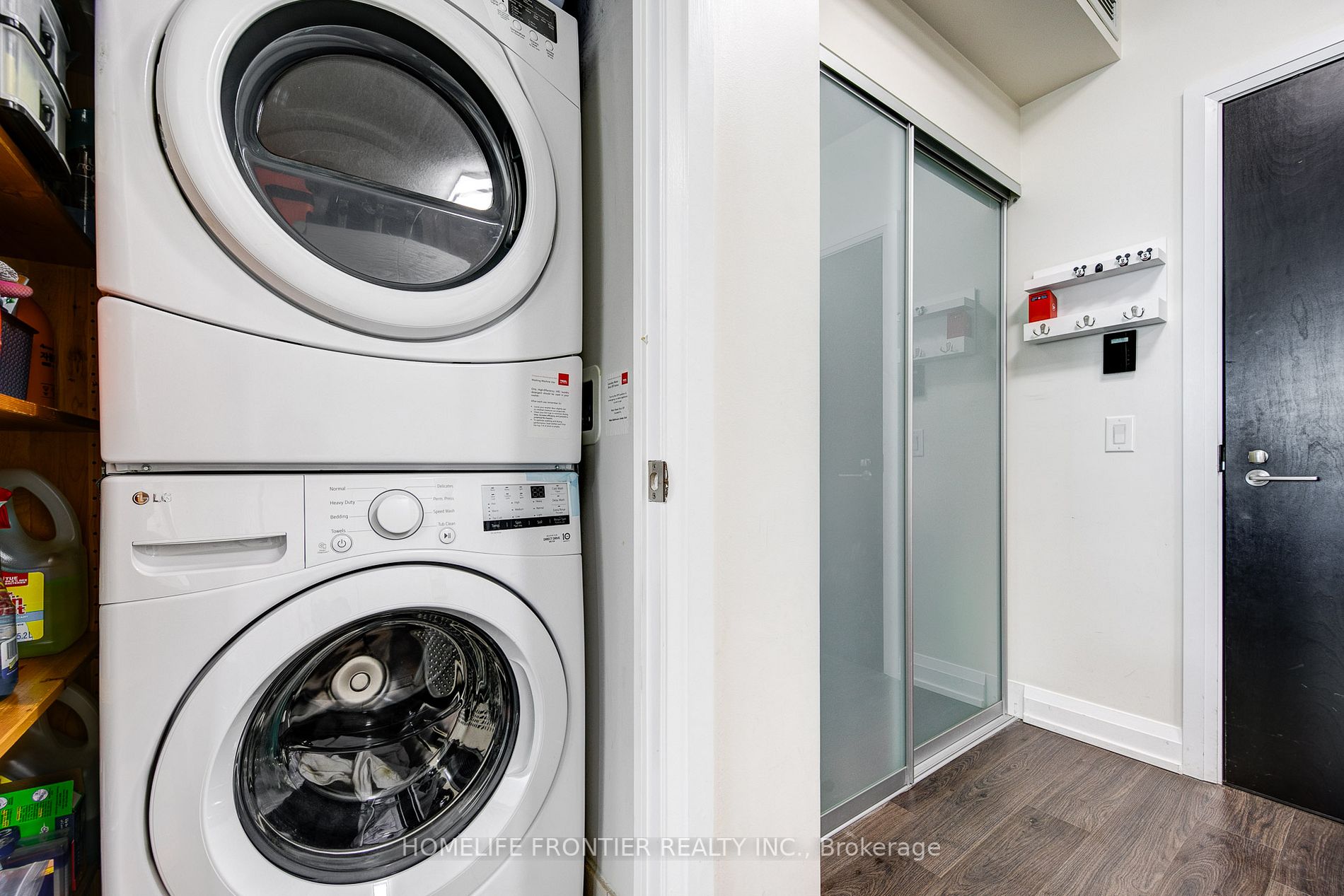 5 Sheppard Ave E, #3224