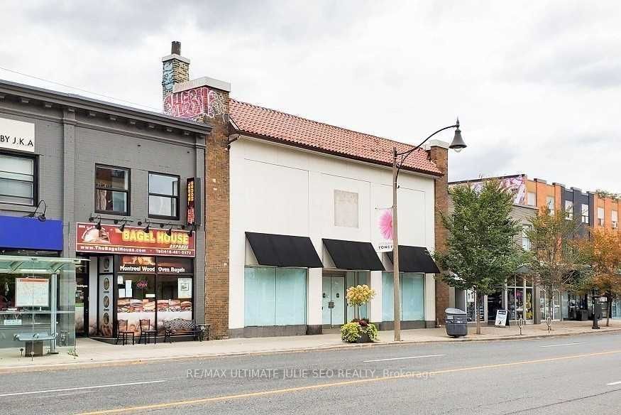2574 Yonge St