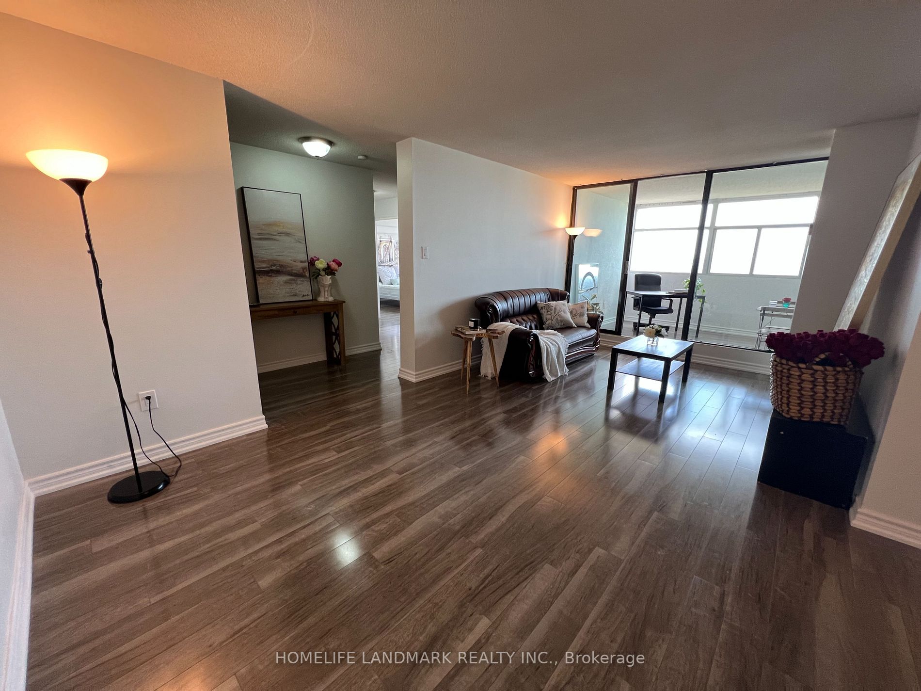 100 Antibes Dr, #2201
