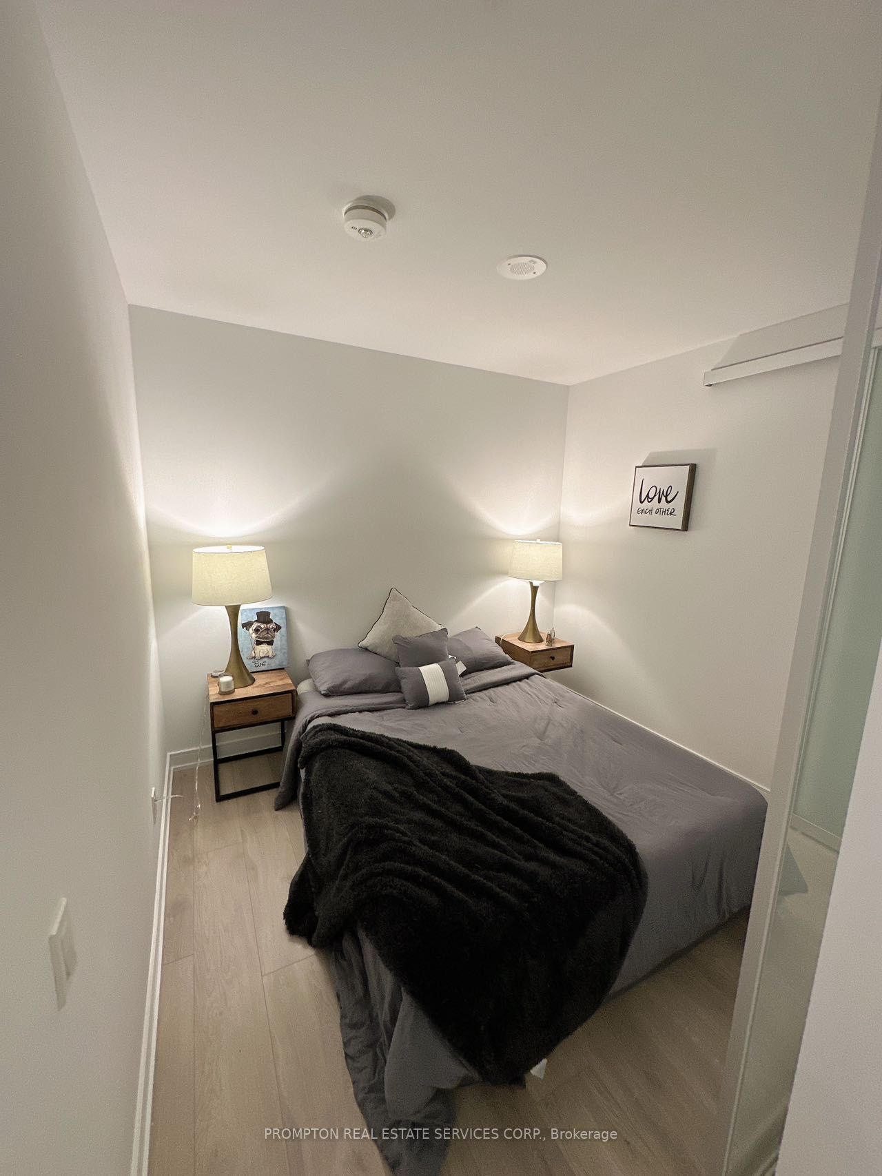 3 Gloucester St, #4010