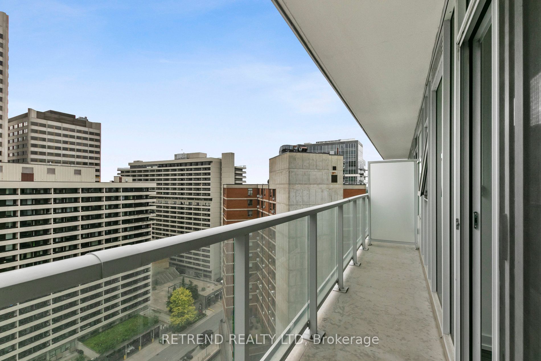 33 Helendale Ave, #1408