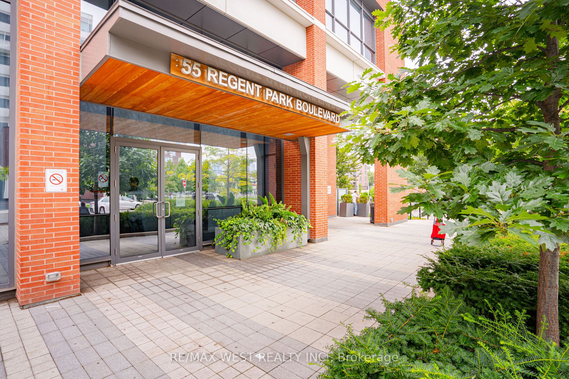 55 Regent Park Blvd, #613