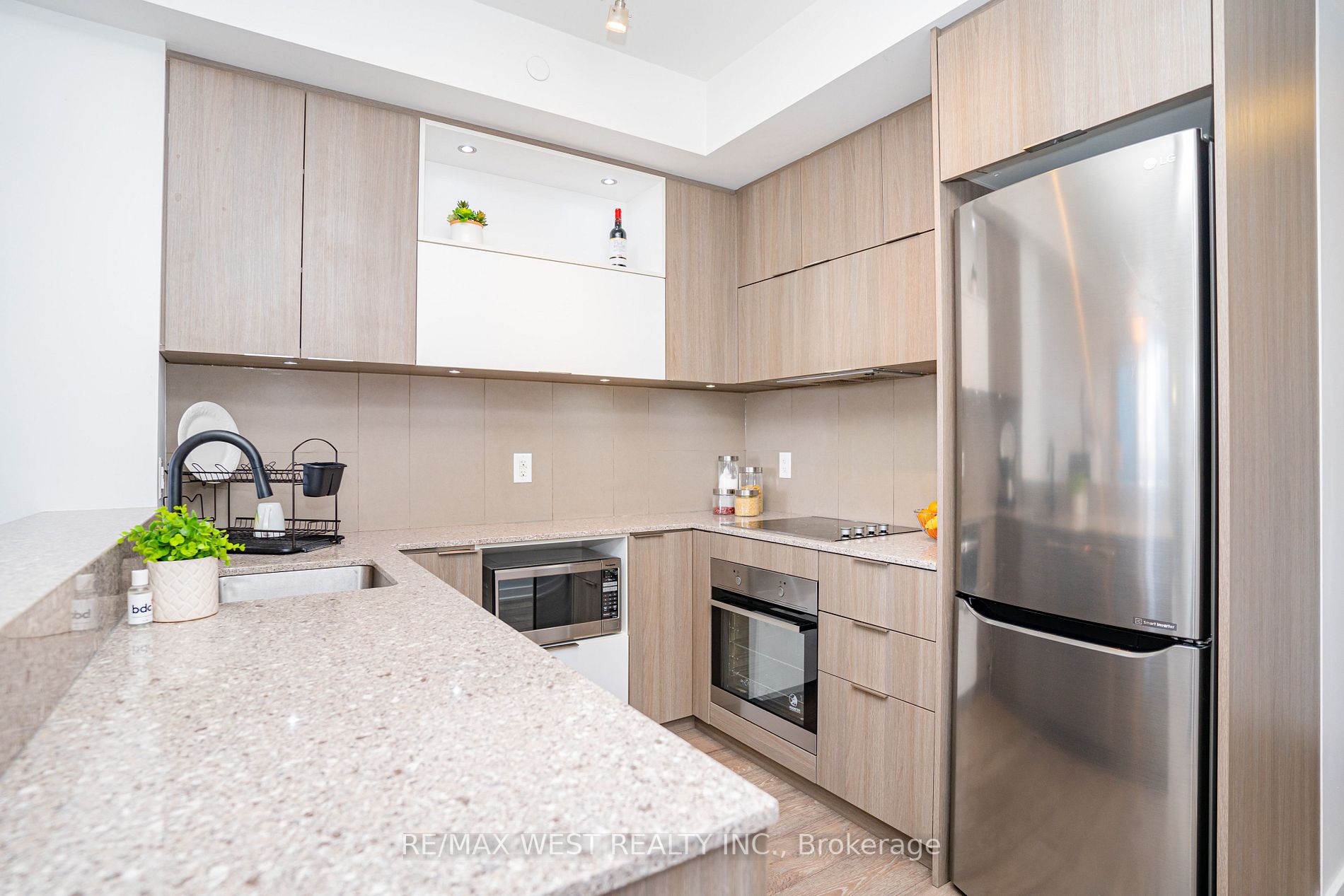 55 Regent Park Blvd, #613