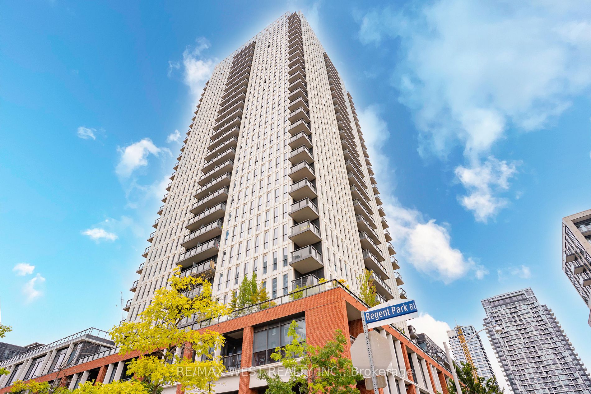 55 Regent Park Blvd, #613