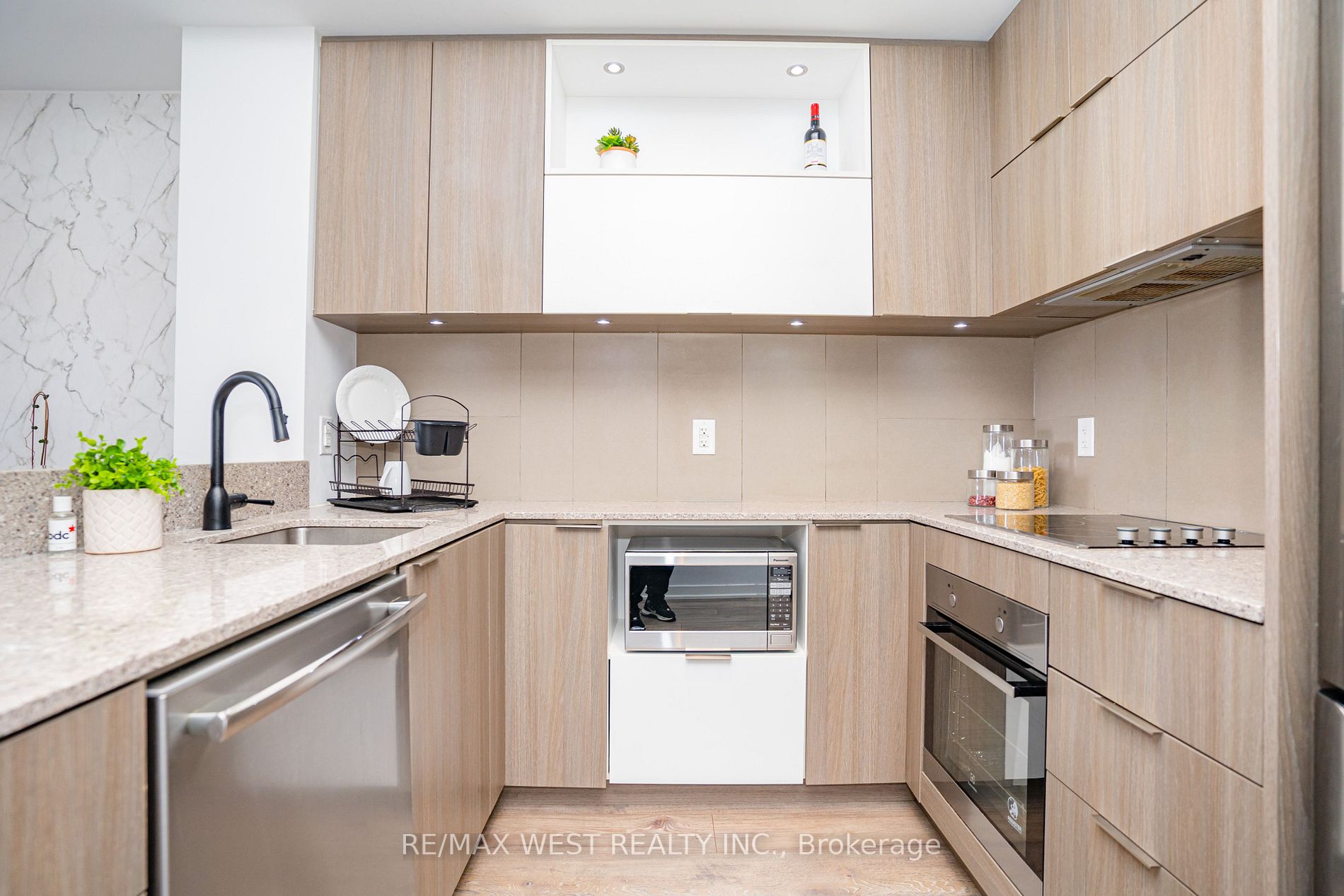 55 Regent Park Blvd, #613