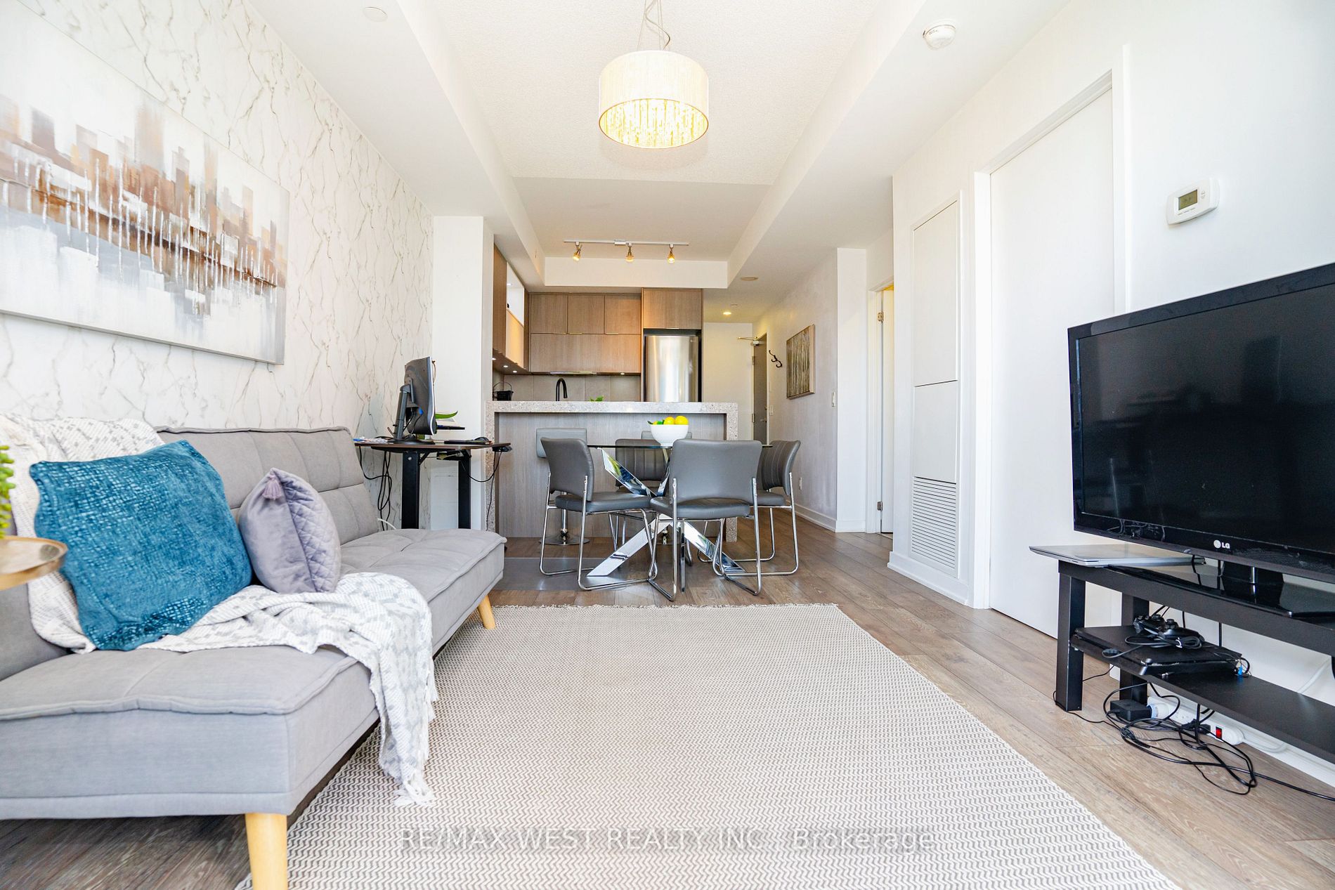 55 Regent Park Blvd, #613