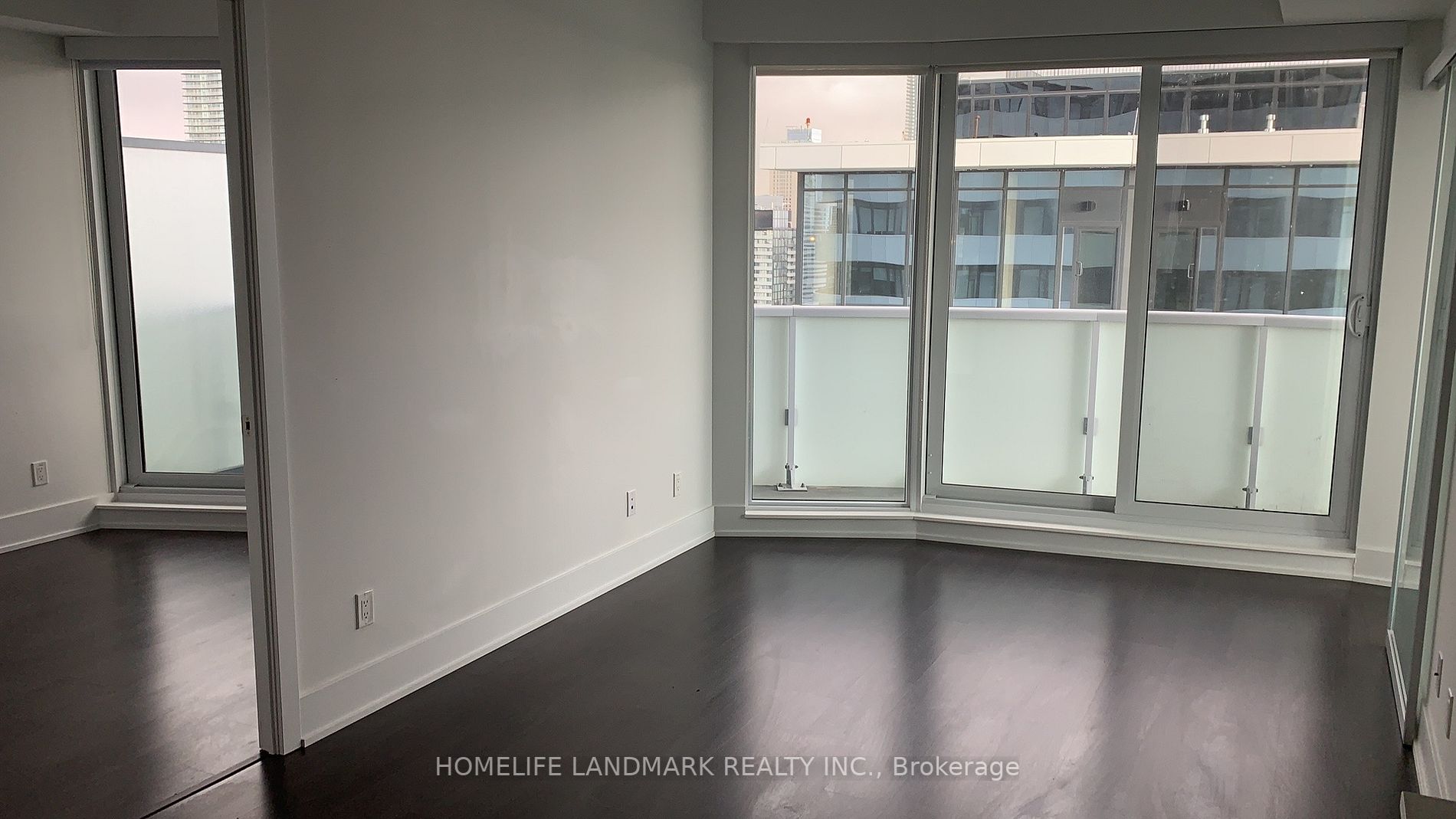 403 Church St, #3908