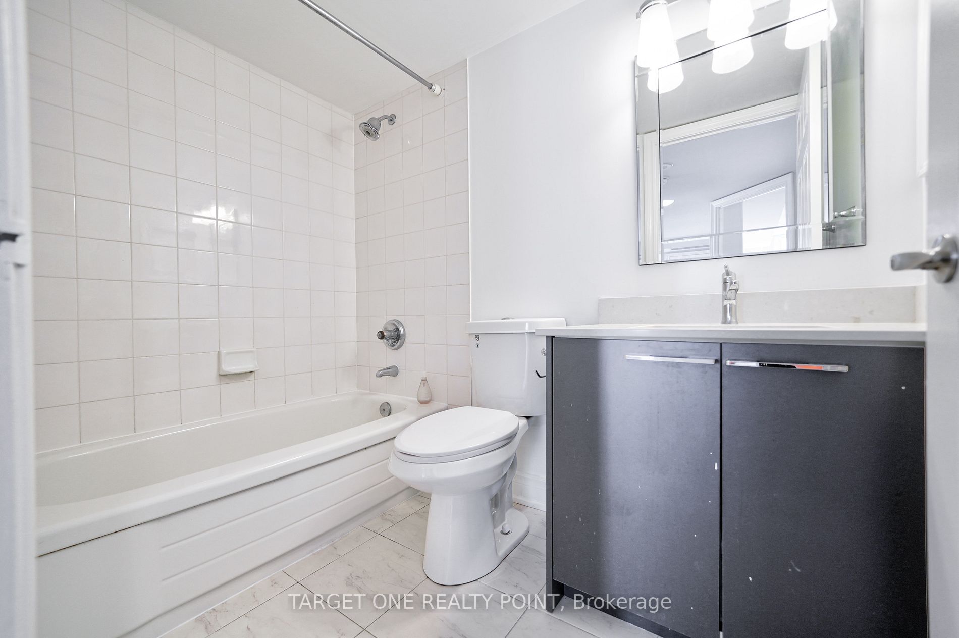 35 Empress Avenue, #1010