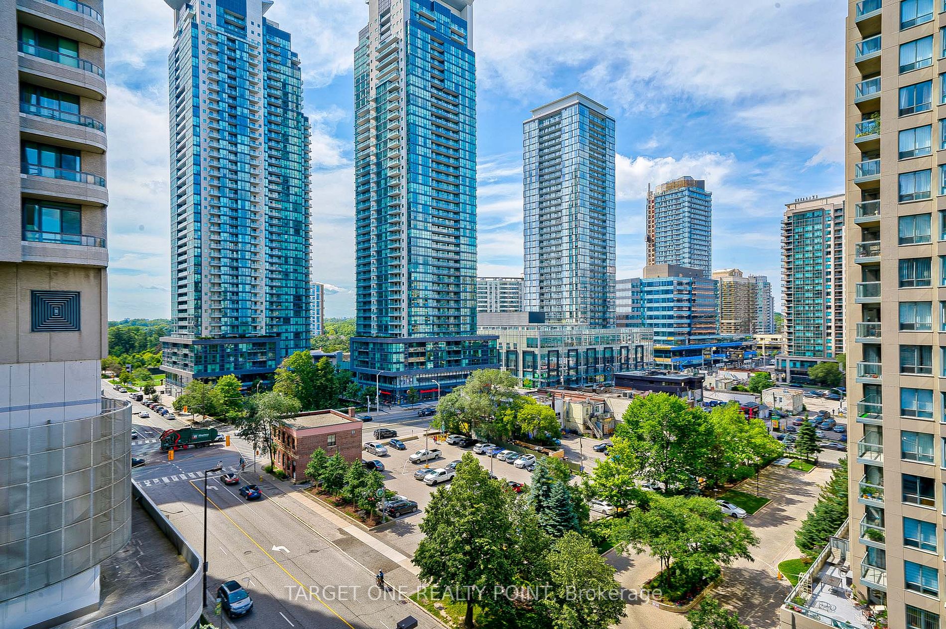 35 Empress Avenue, #1010