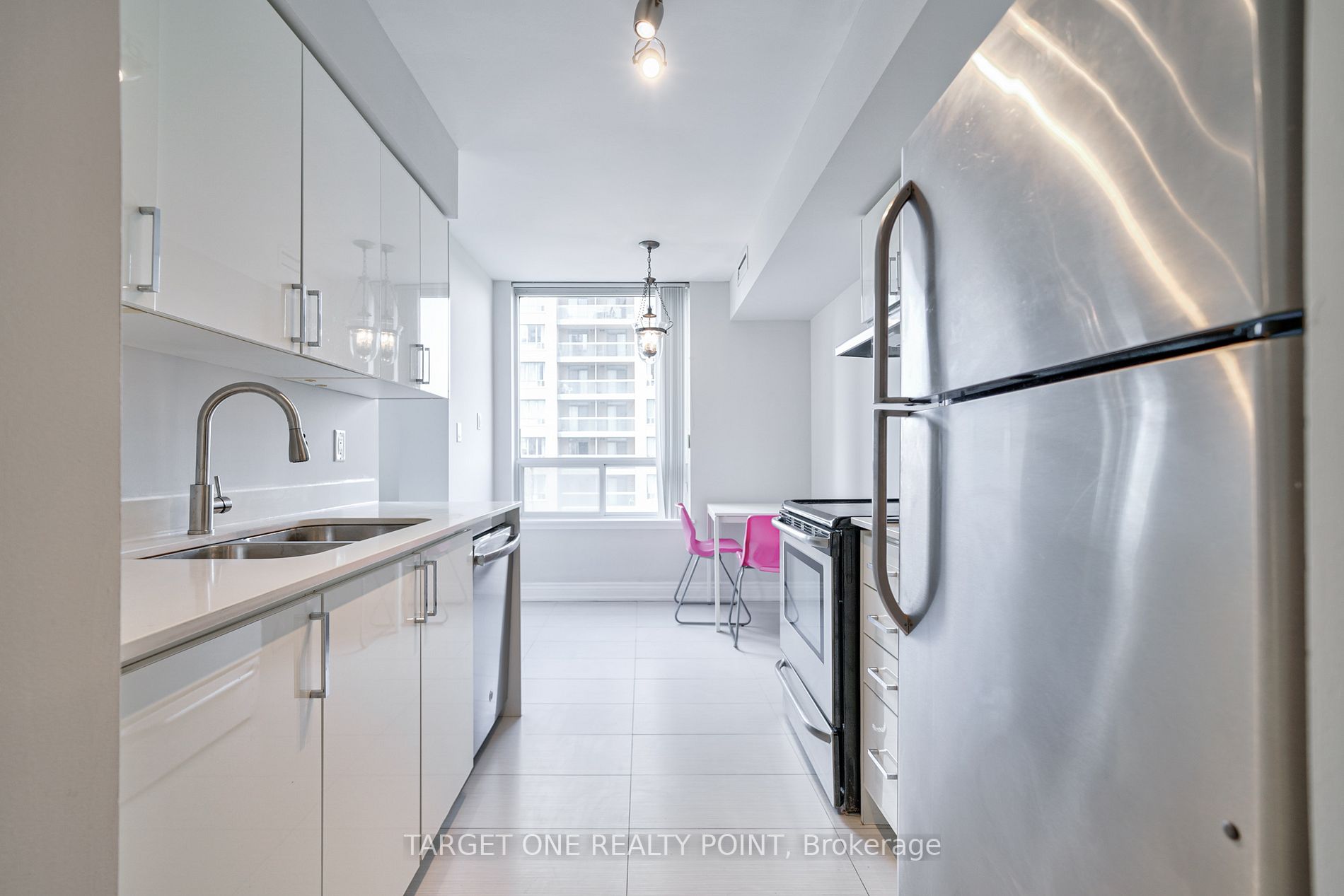 35 Empress Avenue, #1010