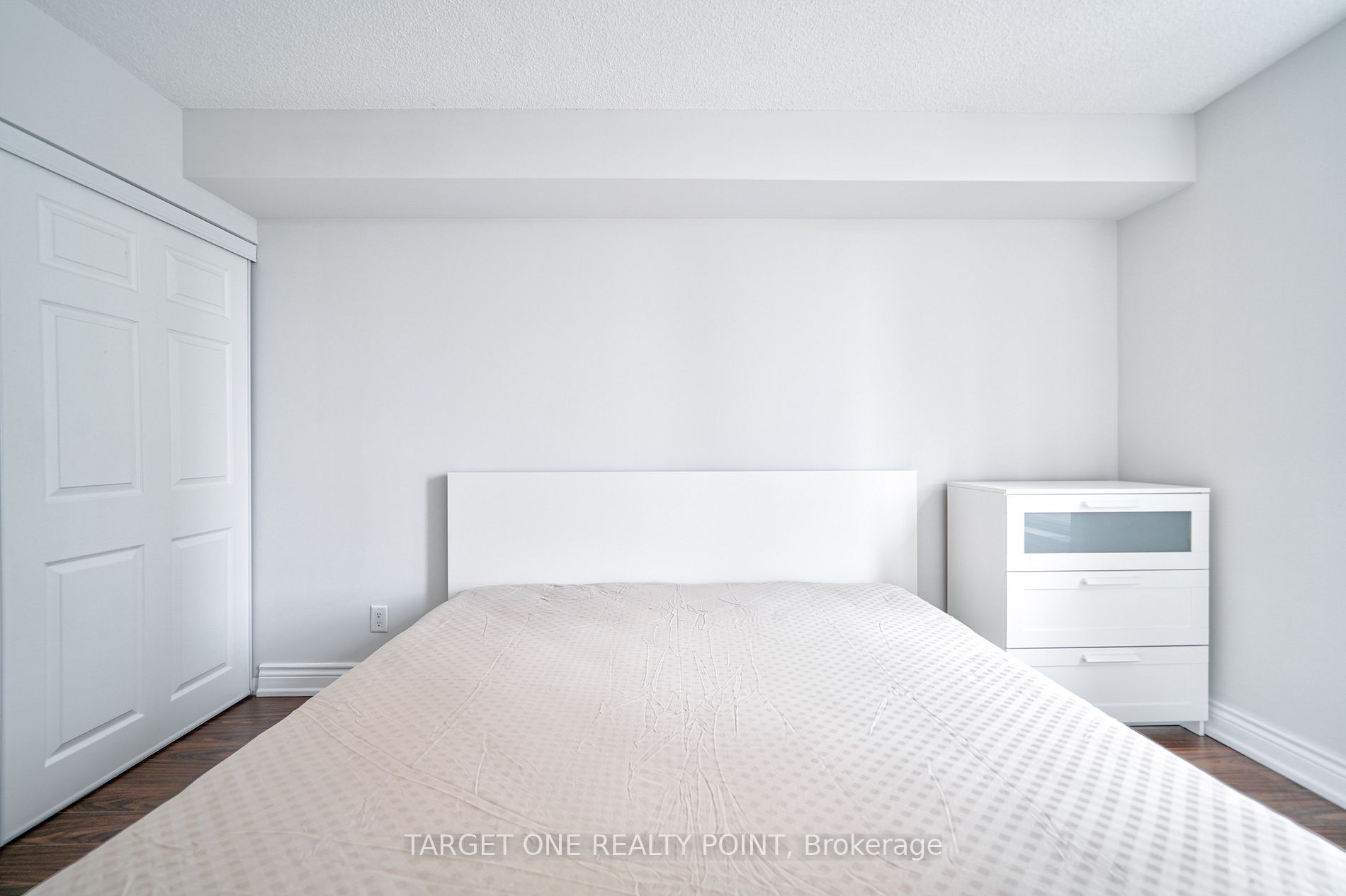 35 Empress Avenue, #1010