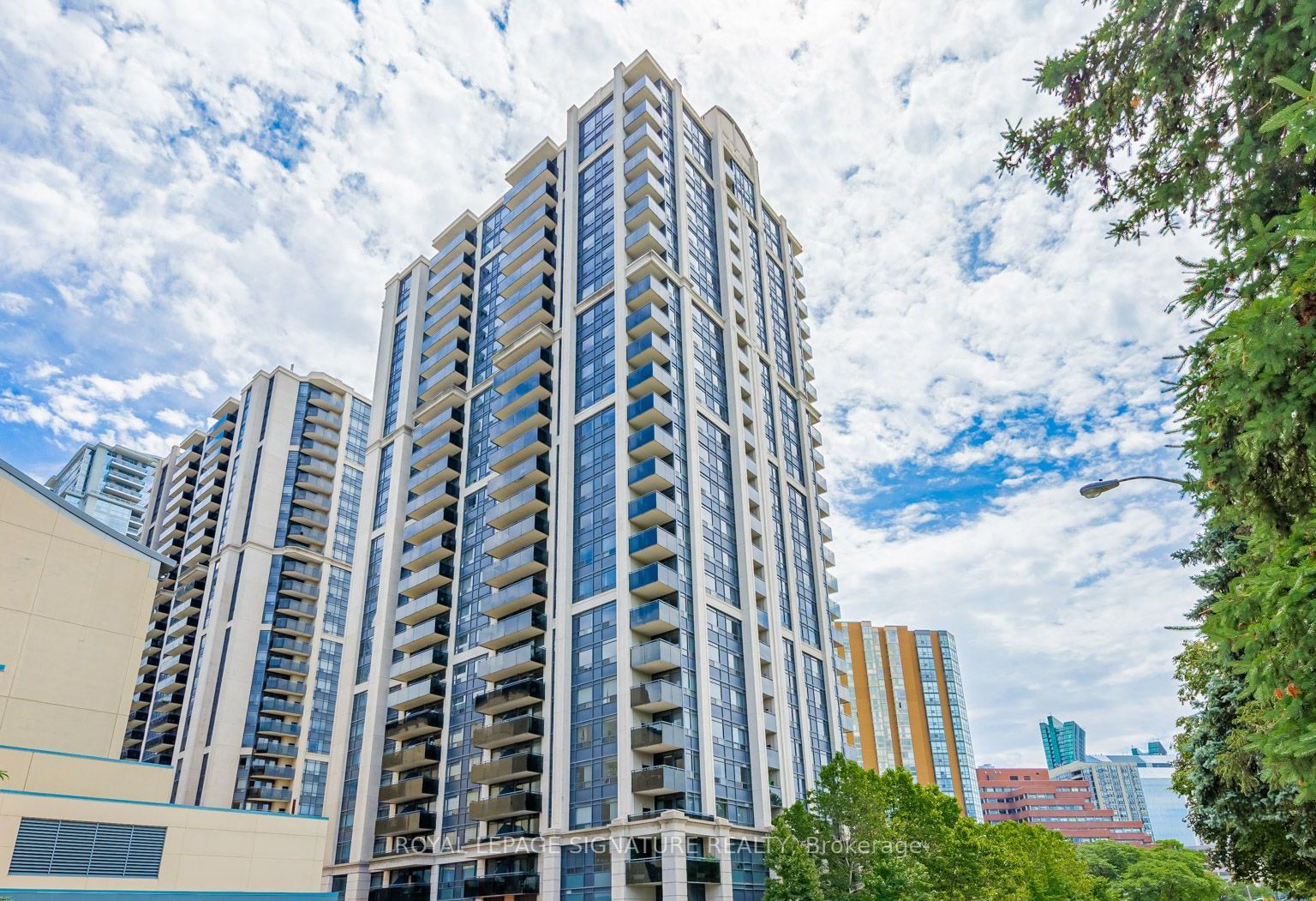 153 Beecroft Rd, #805