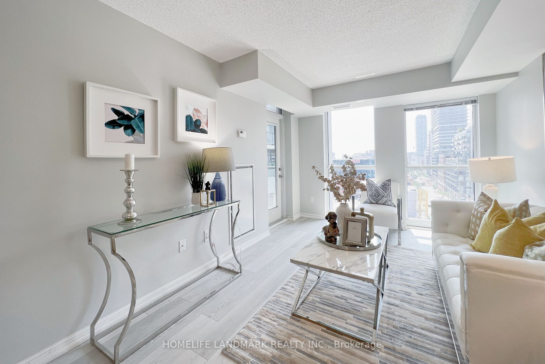400 Adelaide St E, #1119