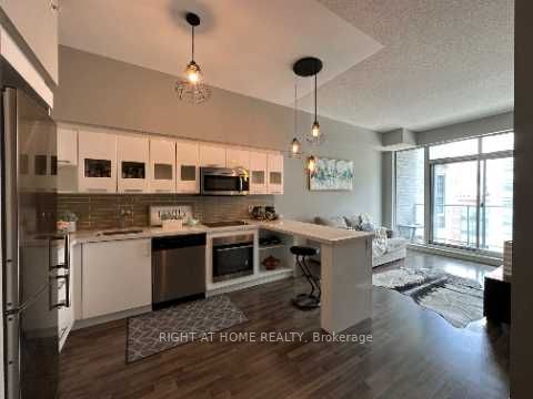 555 Wilson Ave, #E615
