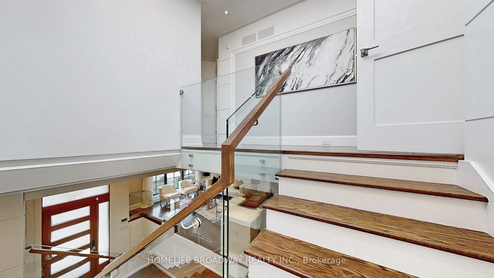 100 Parklea Dr