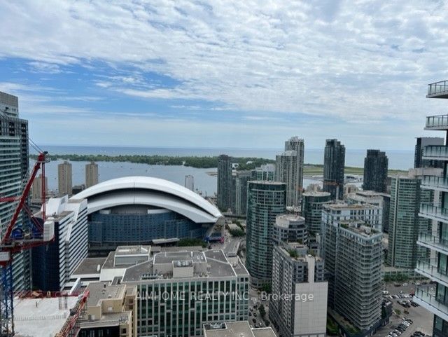 125 Blue Jays Way #4701