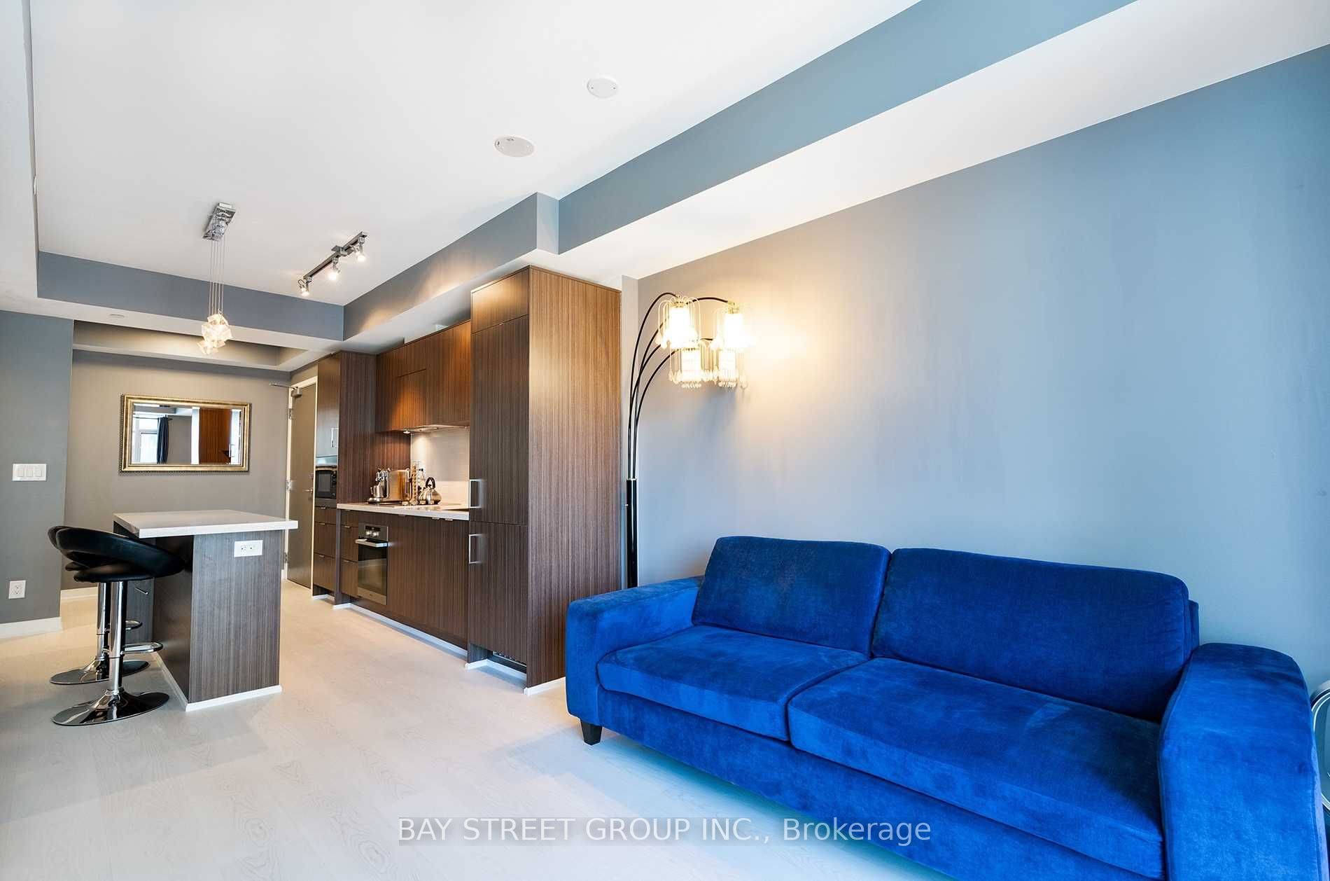 21 Widmer St, #2707