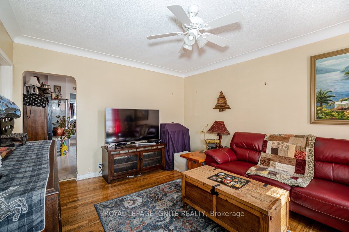 479 Northcliffe Boulevard