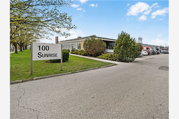 100 Sunrise Ave, Toronto