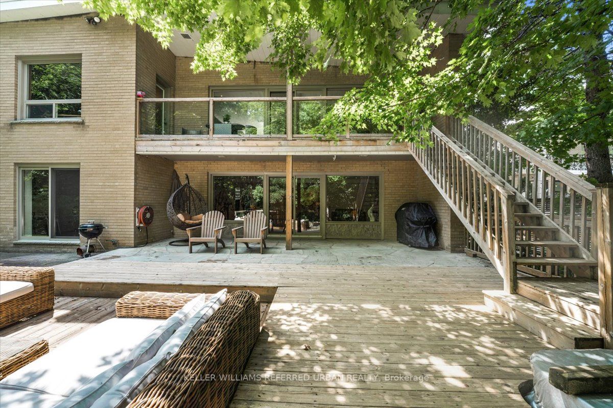 64 Blue Forest Dr