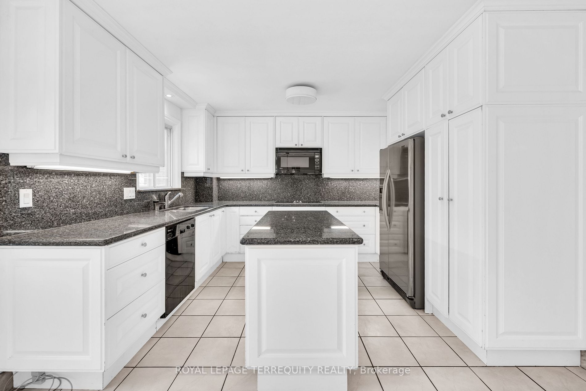 Listing C6731516 - Large Photo # 10