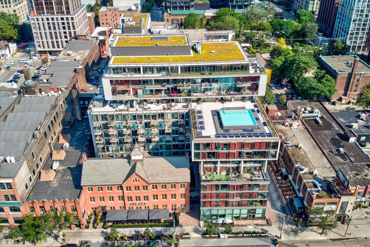 560 King St W, #620