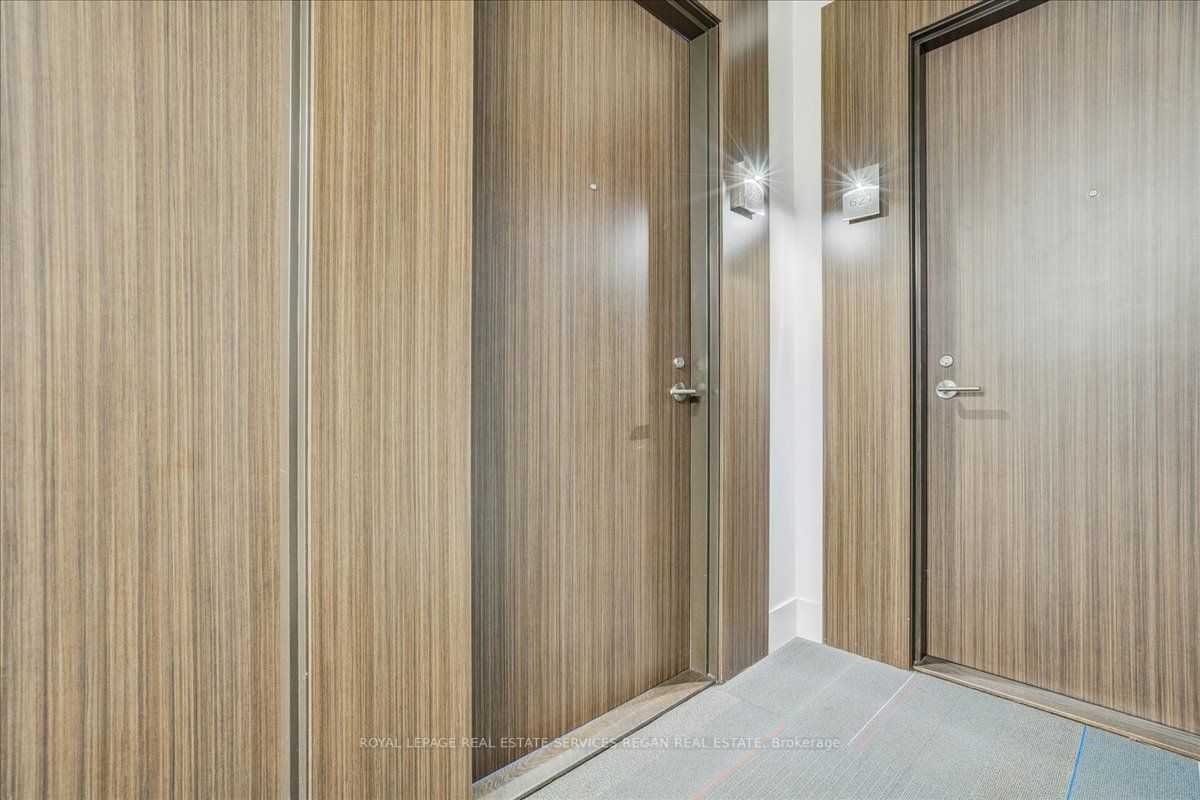 560 King St W, #620