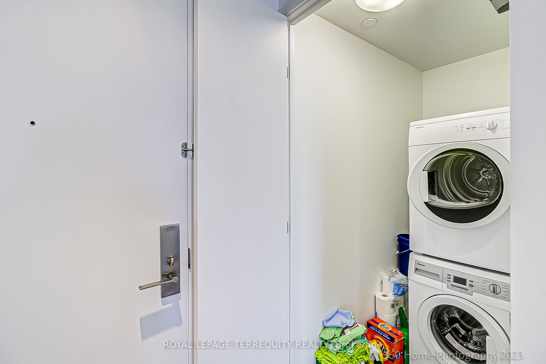60 Colborne St, #2503