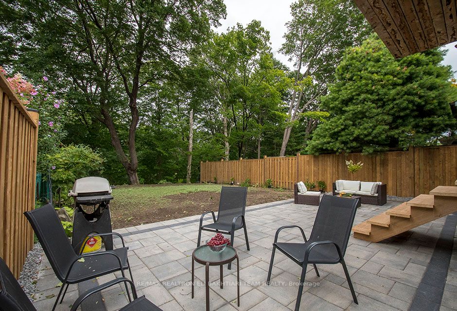160 Three Valleys Dr