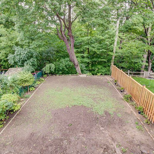 160 Three Valleys Dr