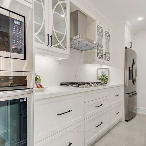 160 Three Valleys Dr