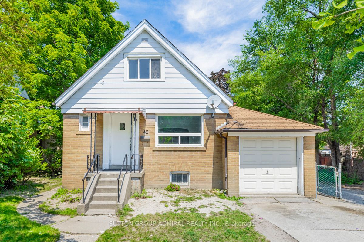 42 Dunblaine Ave