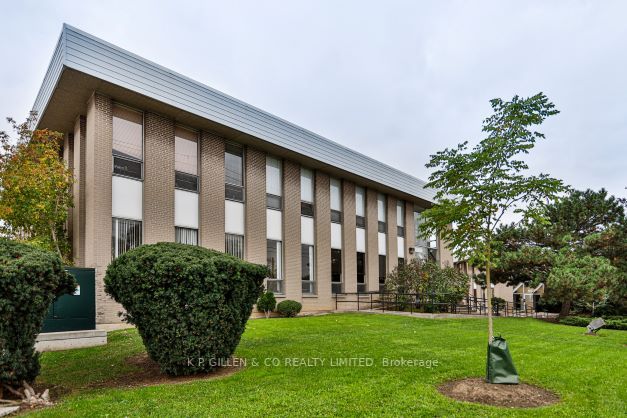 109-111 Railside Rd