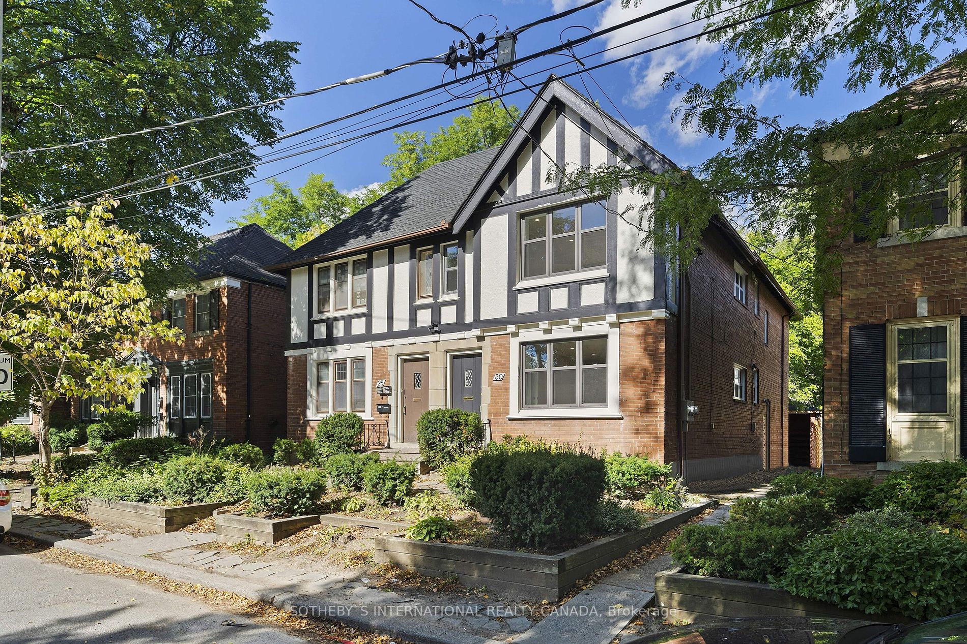 28 Strathgowan Avenue, #Upper