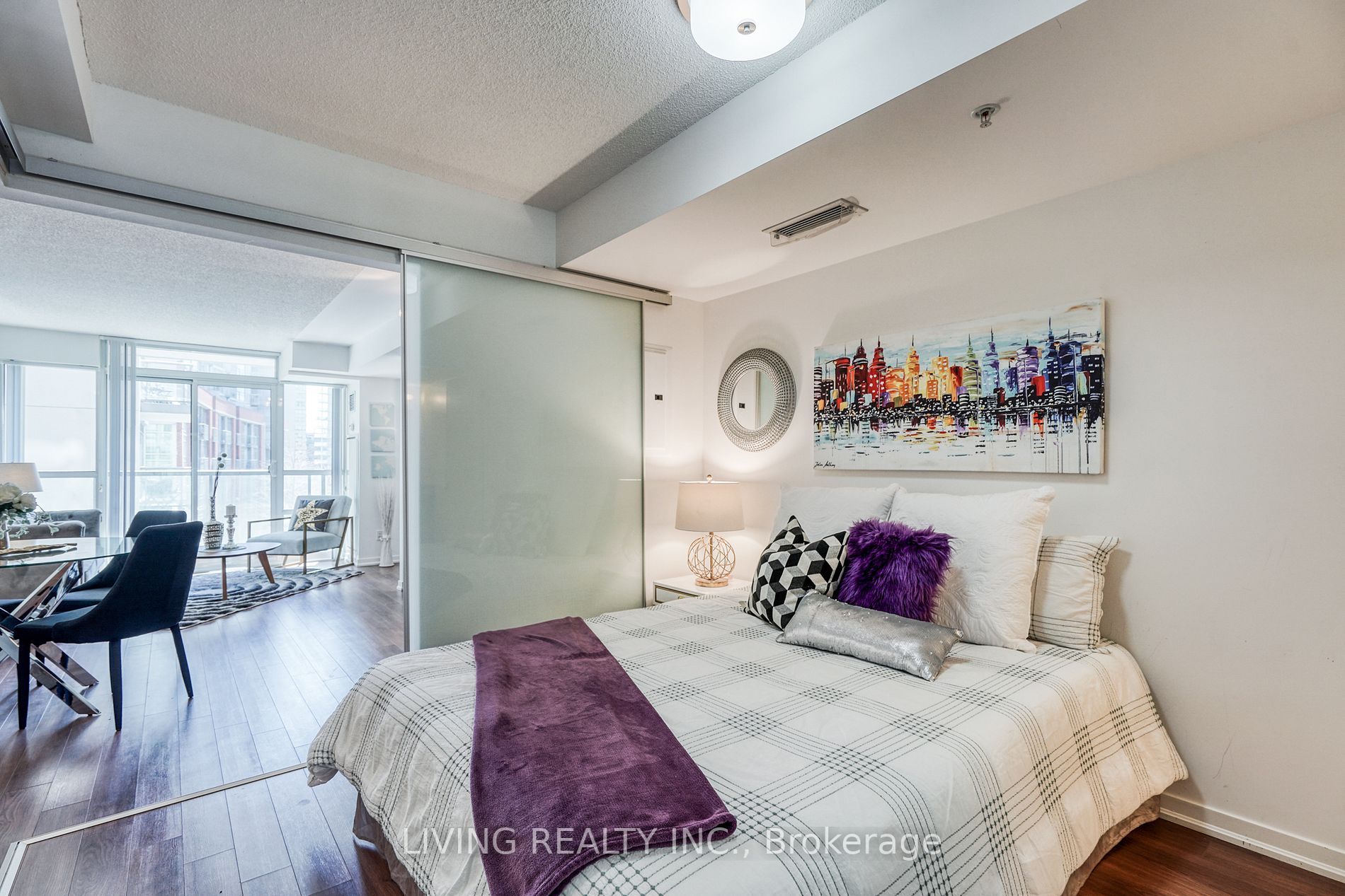 Listing C6732922 - Large Photo # 15