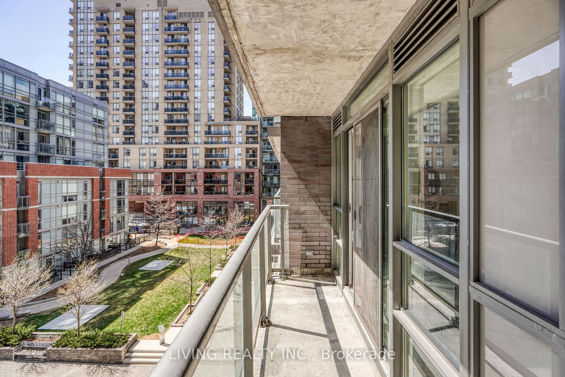 Listing C6732922 - Large Photo # 19