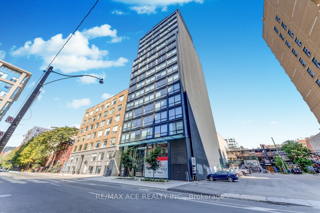 458 Richmond St, #603