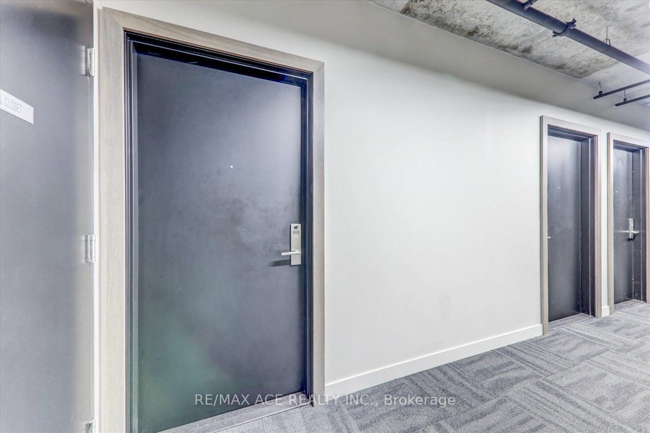 458 Richmond St, #603