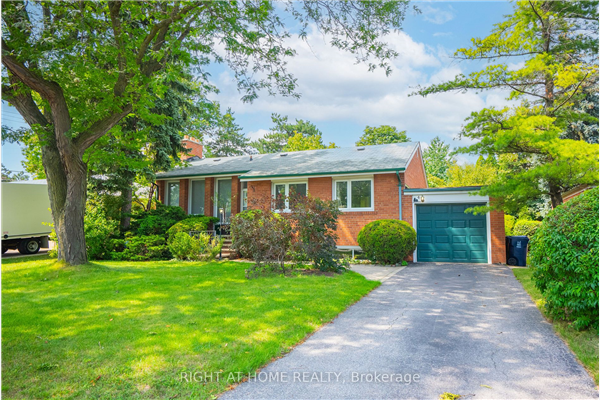 4 Greenland Rd, Toronto