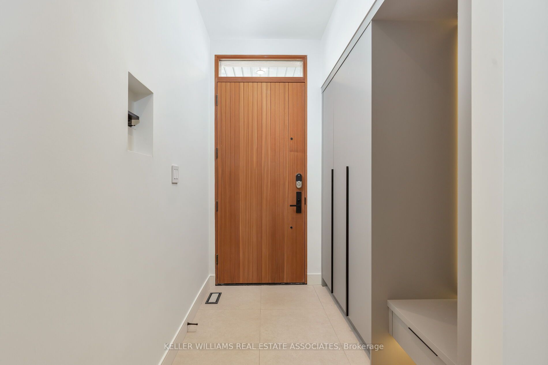450 Roxton Rd