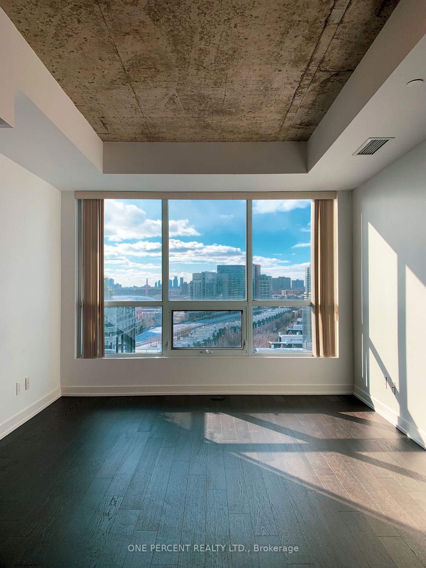 1030 King St W, #1125