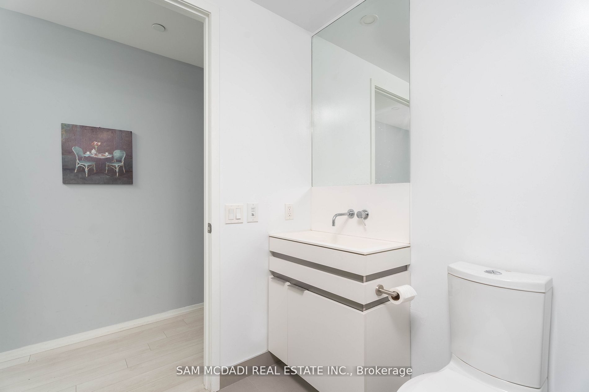 197 Yonge St, #5409